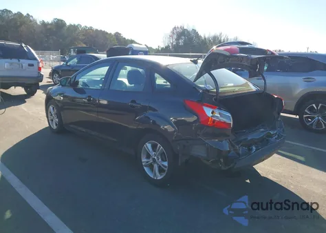 2013 Ford Focus Se z USA, uszkodzony, nr VIN 1FADP3F24DL330984